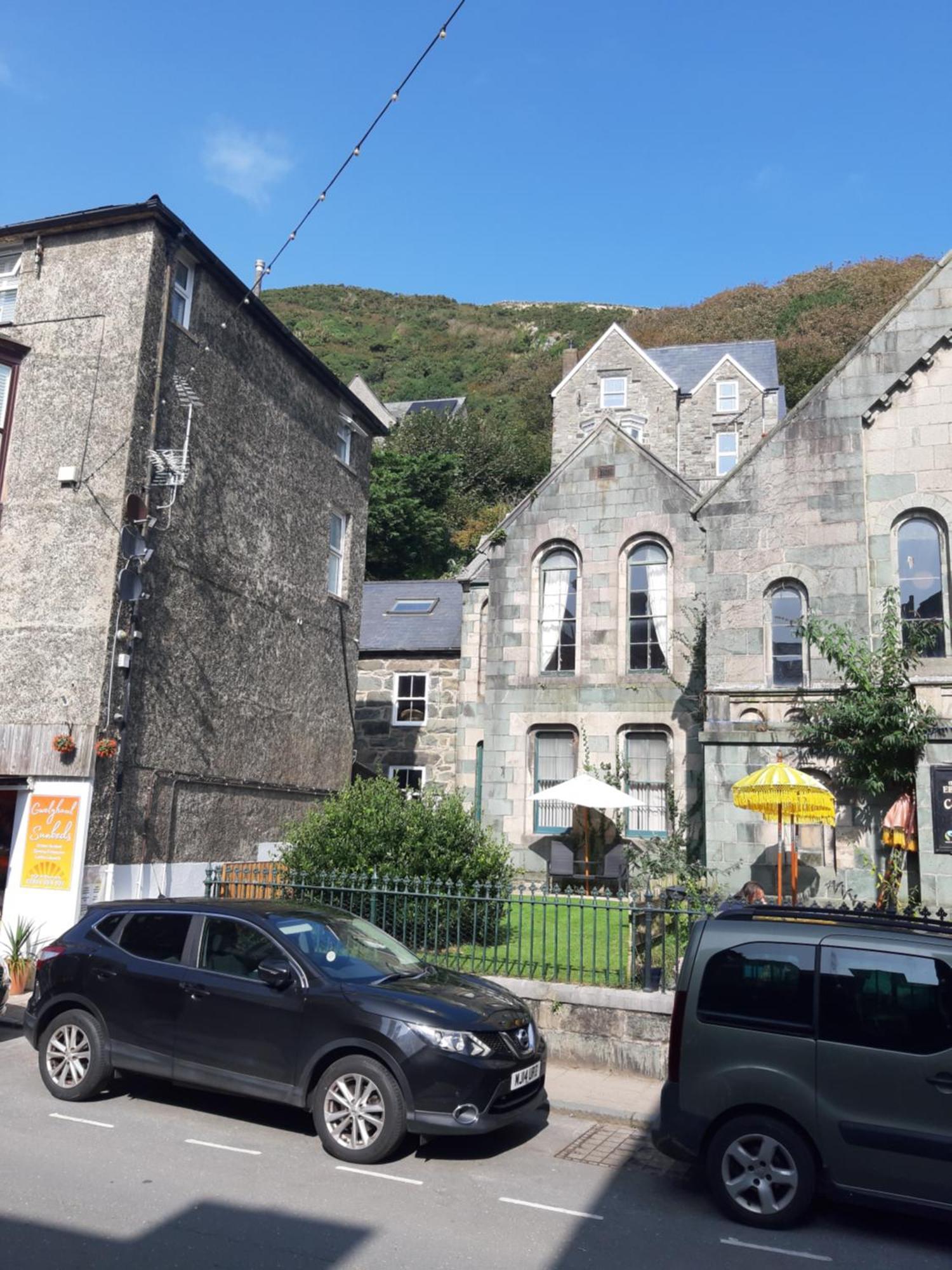 Ground Floor Barmouth Centre Apartment With Garden Exterior foto